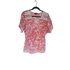 Adriene Vittadini Flowy blouse Floral Size Large Pink flutter Sleeve